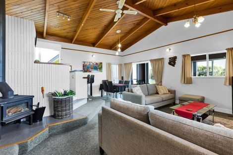 Photo of property in 43 Sunnyvale Street, Bell Block, New Plymouth, 4312