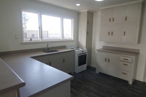 Photo of property in 435 Avonhead Road, Avonhead, Christchurch, 8042