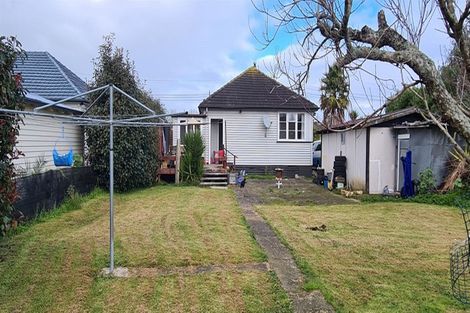 Photo of property in 35 Junction Road, Paeroa, 3600