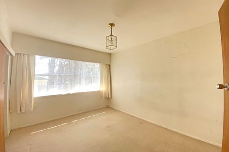 Photo of property in 24 Anarahi Place, Mangere Bridge, Auckland, 2022