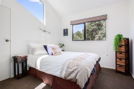 Photo of property in 42 James Cook Drive, Whitby, Porirua, 5024