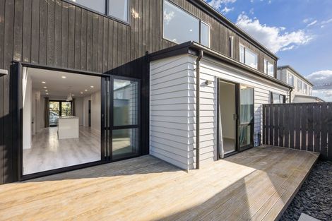 Photo of property in 2 Lords Way, Silverdale, 0932