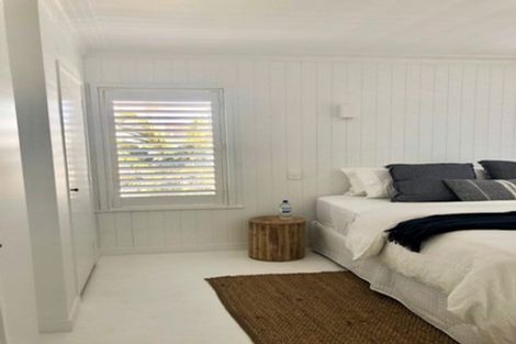 Photo of property in 4/64 Seacliffe Avenue, Belmont, Auckland, 0622