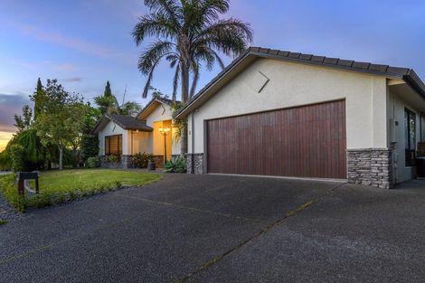 Photo of property in 8 La Colina Place, Bethlehem, Tauranga, 3110