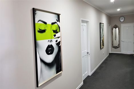 Photo of property in 71 Hokonui Drive, Gore, 9710