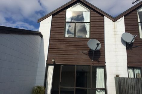 Photo of property in 2/30 Picton Avenue, Riccarton, Christchurch, 8011