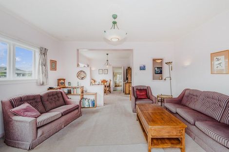 Photo of property in 4 Nathan Avenue, Paraparaumu Beach, Paraparaumu, 5032