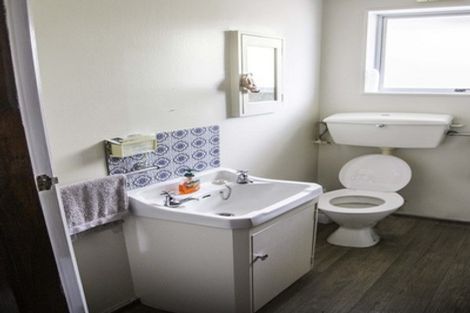 Photo of property in 98 Huxley Street, Pahiatua, 4910