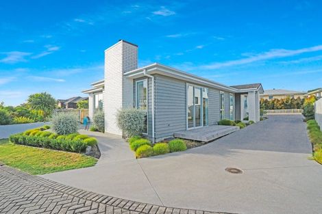 Photo of property in 14a Emsworth Court, Pukekohe, 2120