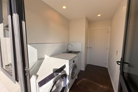 Photo of property in 75 Howards Drive, Lake Hayes, Queenstown, 9304