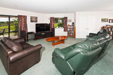 Photo of property in 172 Old Parua Bay Road, Abbey Caves, Whangarei, 0175