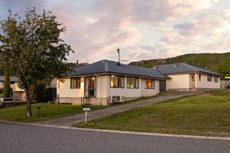 Photo of property in 22a Cotter Avenue, Arrowtown, 9302