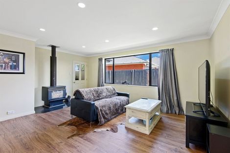 Photo of property in 11 Halswell Junction Road, Halswell, Christchurch, 8025