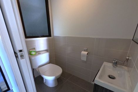 Photo of property in 951 East Coast Road, Torbay, Auckland, 0630