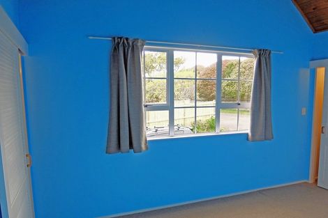 Photo of property in 6d Donnelly Street, Oakura, 4314