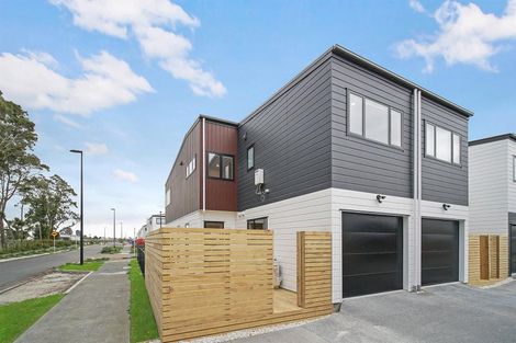 Photo of property in 32 Arapapa Road, Papakura, 2110