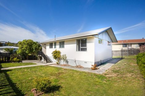 Photo of property in 9 The Bollard, Whitby, Porirua, 5024