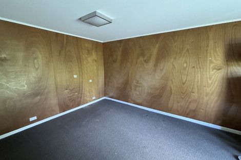 Photo of property in 20 Karaka Street, Merrilands, New Plymouth, 4312