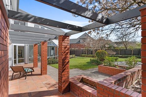 Photo of property in 15 Parkham Drive, Burnside, Christchurch, 8053