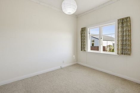 Photo of property in 19 Agra Crescent, Khandallah, Wellington, 6035