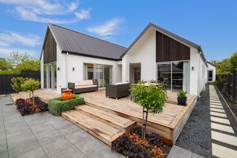 Photo of property in 21a Hawkesbury Avenue, St Albans, Christchurch, 8014