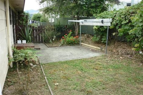 Photo of property in 2/90 Toi Toi Street, Toi Toi, Nelson, 7010