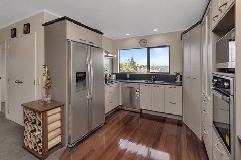 Photo of property in 3 Bermuda Place, One Tree Point, 0118