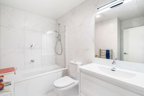 Photo of property in 66c Donovan Avenue, Massey, Auckland, 0614