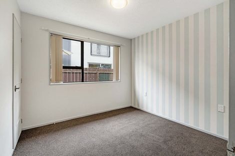 Photo of property in 2/218 Lincoln Road, Addington, Christchurch, 8024