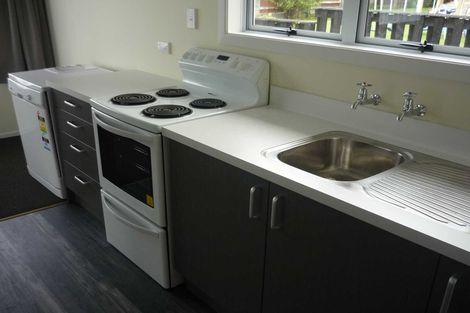 Photo of property in 57 Banks Street, Marfell, New Plymouth, 4310