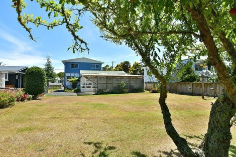 Photo of property in 27 James Mcleod Road, Shelly Beach, South Head, 0874