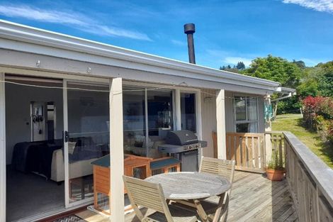Photo of property in 7a Isobel Street, Acacia Bay, Taupo, 3330