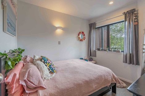 Photo of property in 22/3 The Avenue, Albany, Auckland, 0632