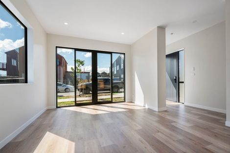 Photo of property in 4 Coopworth Street, Karaka, 2580