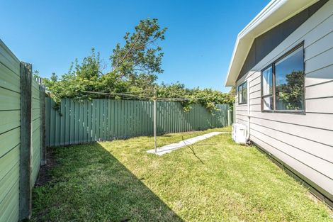 Photo of property in 90a Hinau Street, Castlecliff, Whanganui, 4501