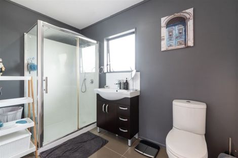 Photo of property in 2/6 Trevor Hosken Drive, Wiri, Auckland, 2104