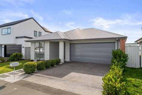 Photo of property in 26 Sholto Duncan Crescent, Halswell, Christchurch, 8025