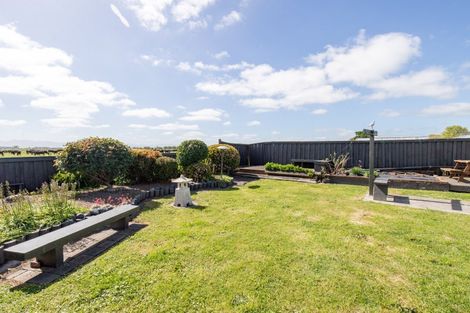 Photo of property in 108 Pipiroa Road, Ngatea, 3503