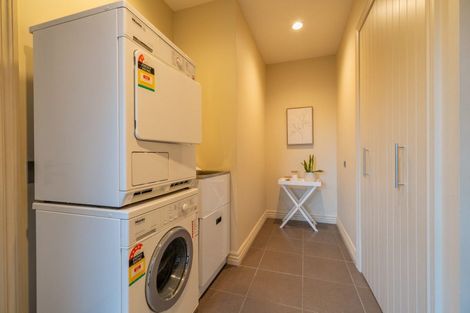 Photo of property in 60 Breaksea Street, Te Anau, 9600