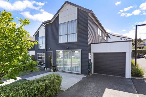 Photo of property in 27/27 Powell Street, Avondale, Auckland, 1026