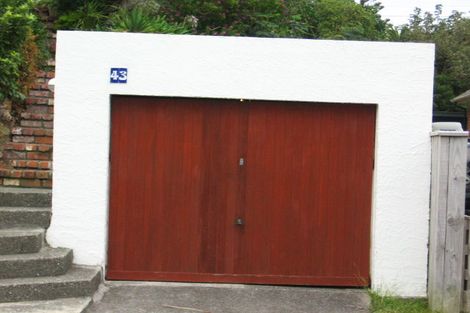 Photo of property in 43 Ranui Crescent, Khandallah, Wellington, 6035