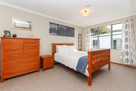 Photo of property in 8a Mahoe Street, Inglewood, 4330