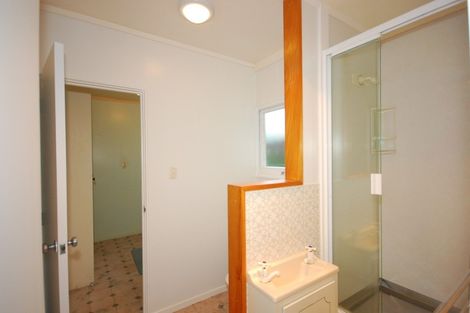 Photo of property in 19 Maxwelton Drive, Mairangi Bay, Auckland, 0630