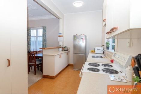 Photo of property in 60 Argyle Street, Mornington, Dunedin, 9011