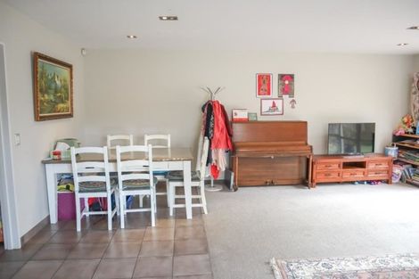 Photo of property in 2 Fieldstone Lane, Spreydon, Christchurch, 8024