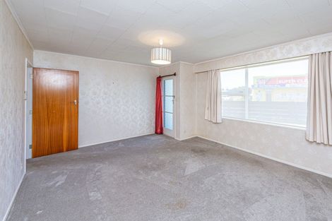 Photo of property in 1/104 Alma Road, Gonville, Whanganui, 4501