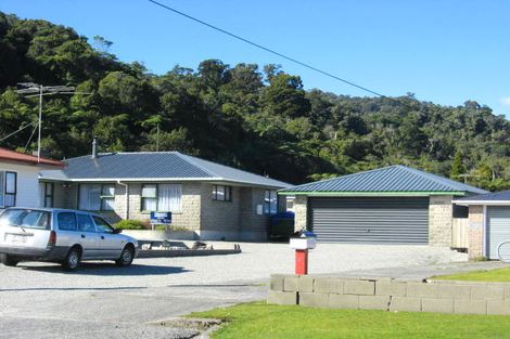 Photo of property in 1 Nancarrow Street, Greymouth, 7805