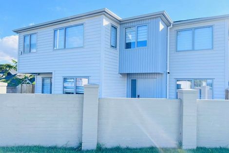 Photo of property in 135c Macleans Road, Howick, Auckland, 2014