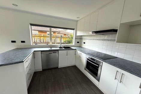 Photo of property in 7 Montilla Place, Manurewa, Auckland, 2102