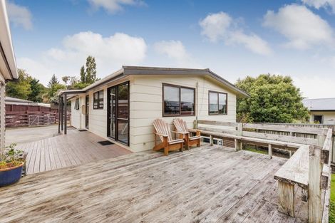 Photo of property in 18 Tiritoa Terrace, Feilding, 4702